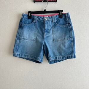 vintage BASS medium wash denim jean shorts